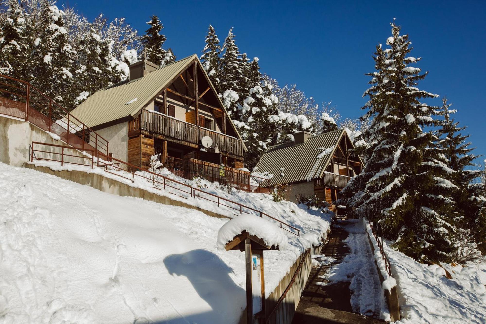 Eterpa Les Chalets De Pre Clos En Vercors Saint-Andéol المظهر الخارجي الصورة